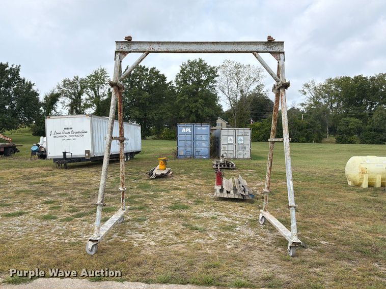 image for item DZ4807 Shop built A frame gantry