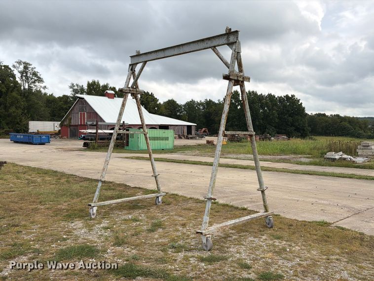 image for item DZ4807 Shop built A frame gantry
