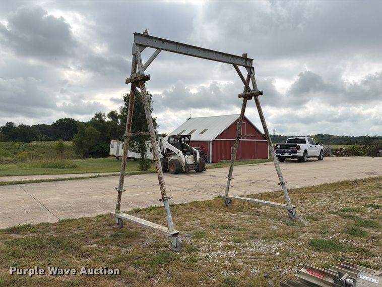 image for item DZ4807 Shop built A frame gantry