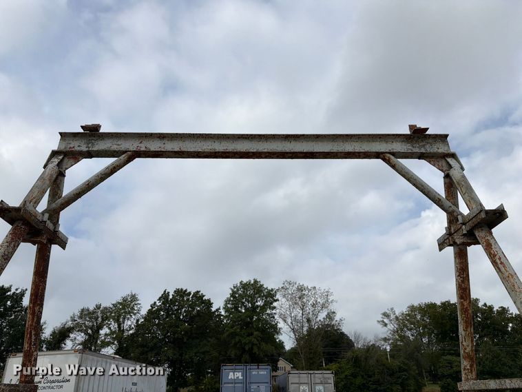 image for item DZ4807 Shop built A frame gantry