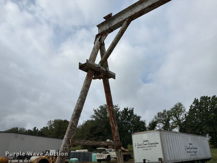 image for item DZ4807 Shop built A frame gantry
