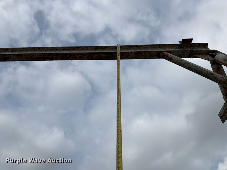 image for item DZ4807 Shop built A frame gantry