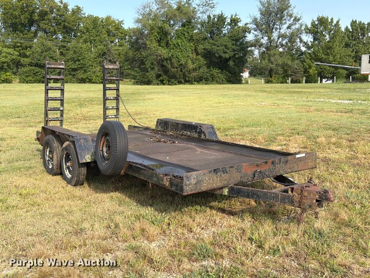 image for item DZ4812 1994 Doolittle equipment trailer