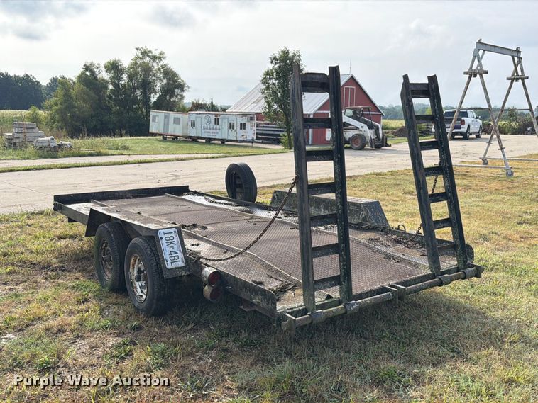 image for item DZ4812 1994 Doolittle equipment trailer