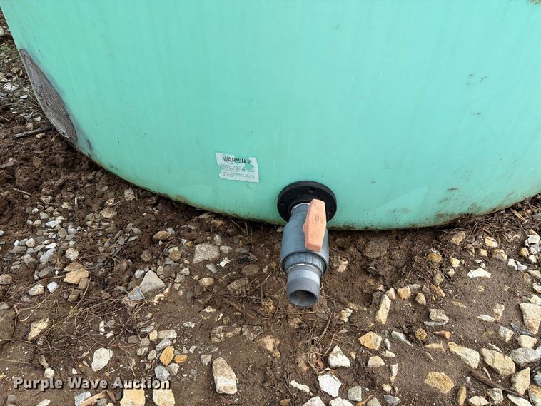 image for item DZ4813 Poly tank