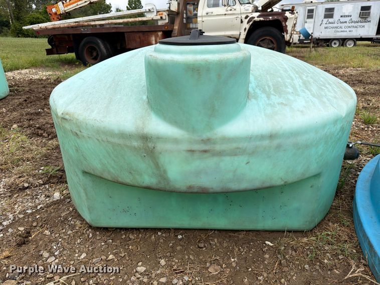 image for item DZ4814 Poly tank