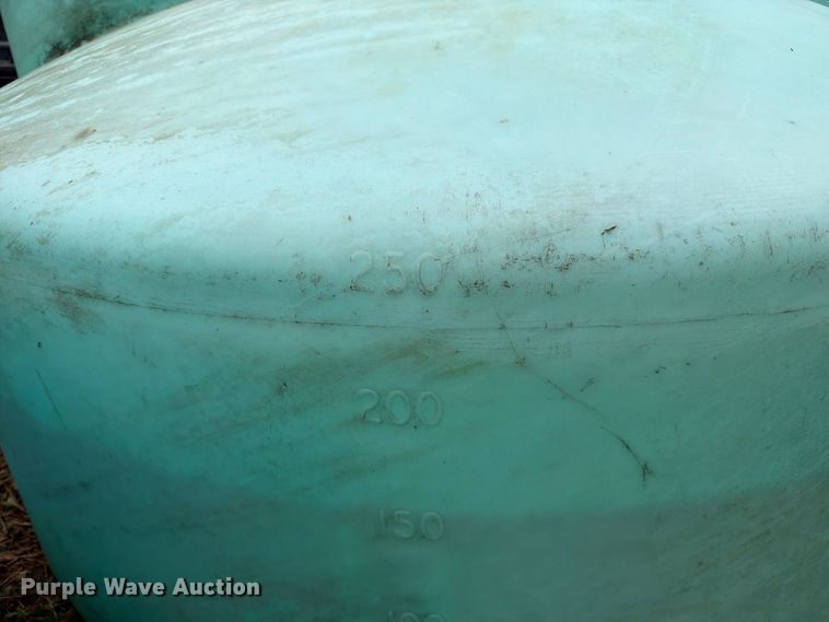 image for item DZ4814 Poly tank
