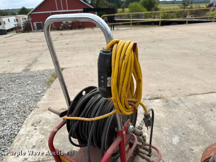 image for item DZ4815 Tools