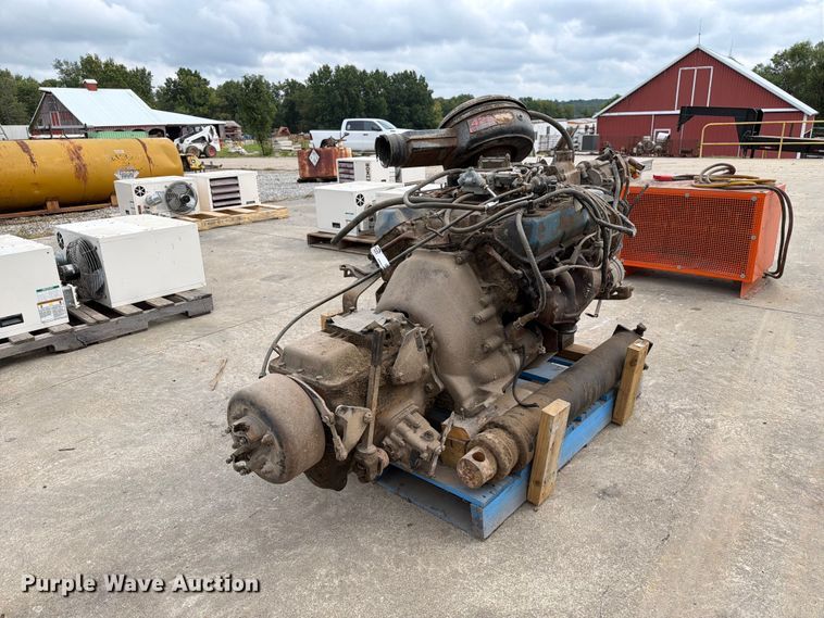 image for item DZ4817 Ford 429 engine