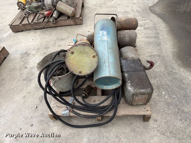 image for item DZ4820 Tools