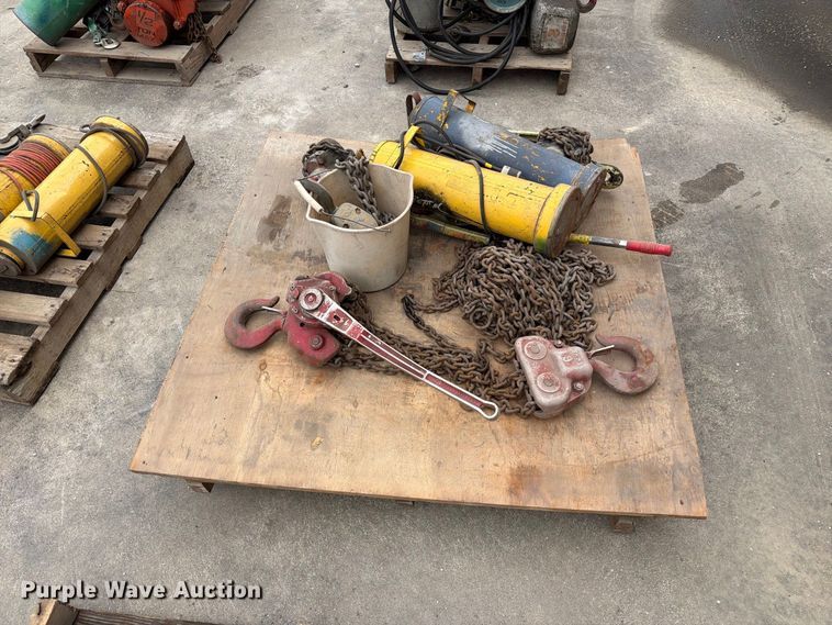 image for item DZ4820 Tools