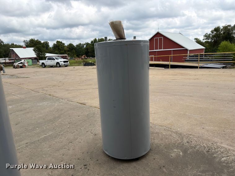 image for item DZ4821 AO Smith FCG-75 400 water heater