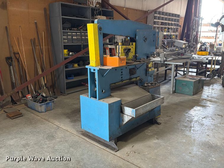 image for item DZ4826 Scotchman XL5075 ironworker