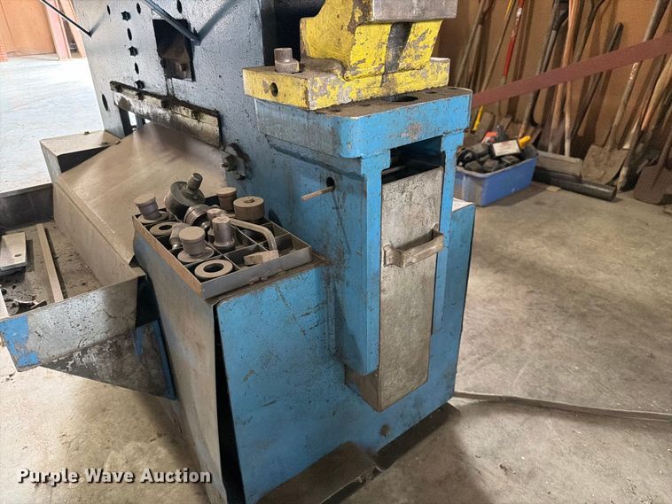 image for item DZ4826 Scotchman XL5075 ironworker