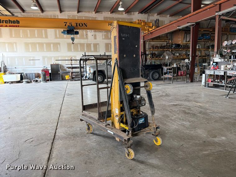 image for item DZ4827 L-Jax XLT-CAT 23 vertical lift