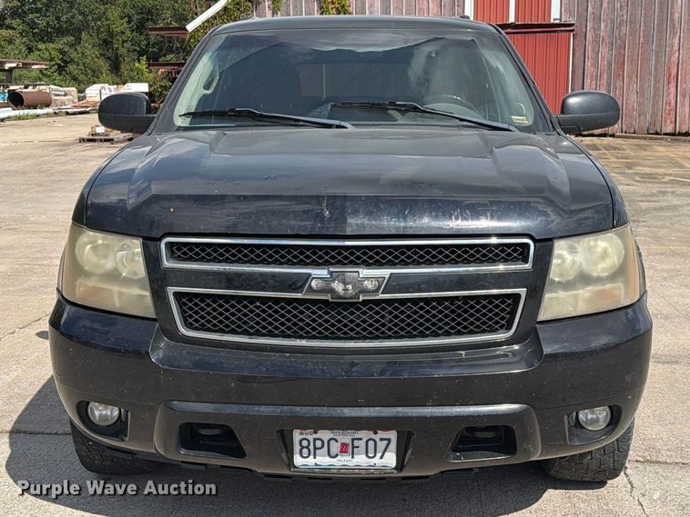 image for item DZ4830 2009 Chevrolet Suburban 2500 SUV