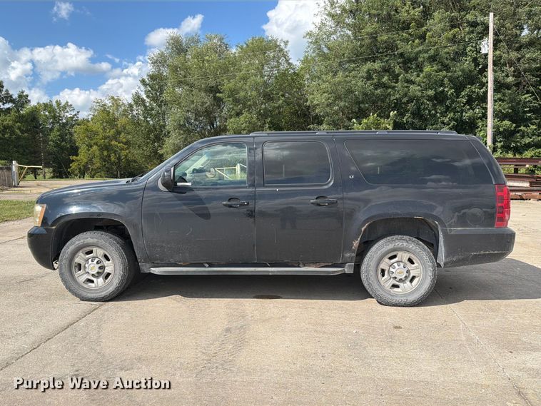 image for item DZ4830 2009 Chevrolet Suburban 2500 SUV