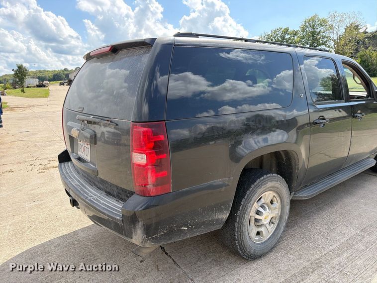 image for item DZ4830 2009 Chevrolet Suburban 2500 SUV