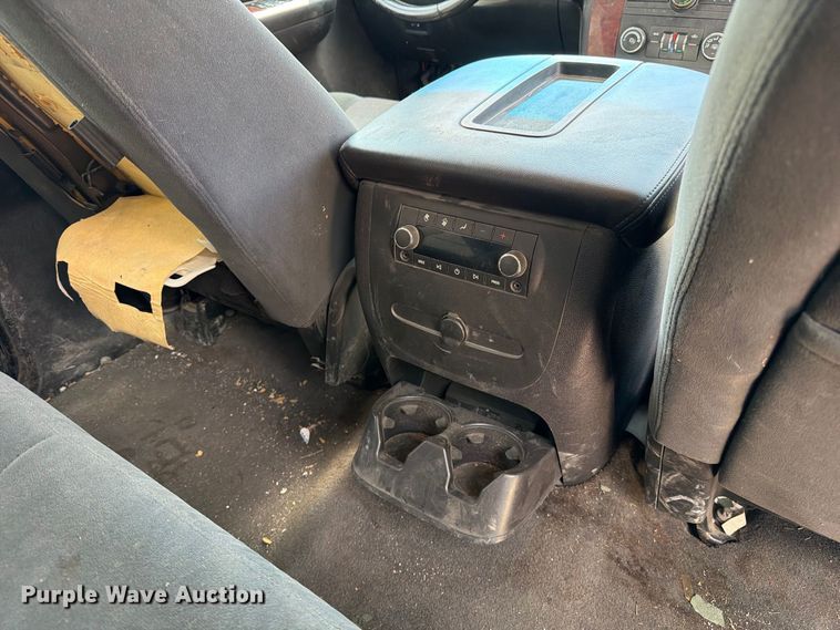 image for item DZ4830 2009 Chevrolet Suburban 2500 SUV