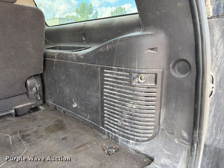 image for item DZ4830 2009 Chevrolet Suburban 2500 SUV