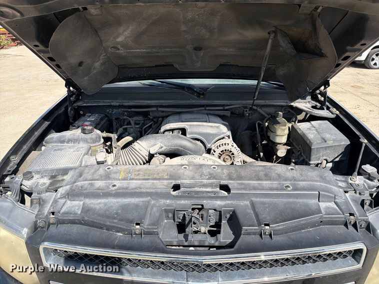 image for item DZ4830 2009 Chevrolet Suburban 2500 SUV