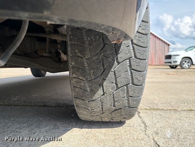image for item DZ4830 2009 Chevrolet Suburban 2500 SUV