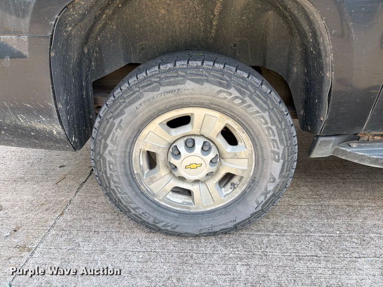 image for item DZ4830 2009 Chevrolet Suburban 2500 SUV