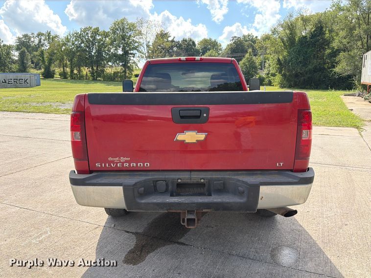 image for item DZ4831 2007 Chevrolet Silverado 2500HD pickup truck