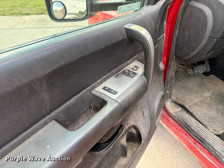 image for item DZ4831 2007 Chevrolet Silverado 2500HD pickup truck