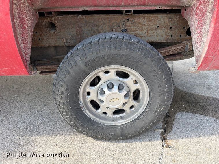 image for item DZ4831 2007 Chevrolet Silverado 2500HD pickup truck