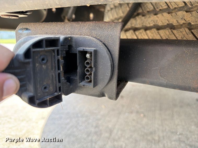 image for item DZ4832 2009 Ford F250 Super Duty XL pickup truck