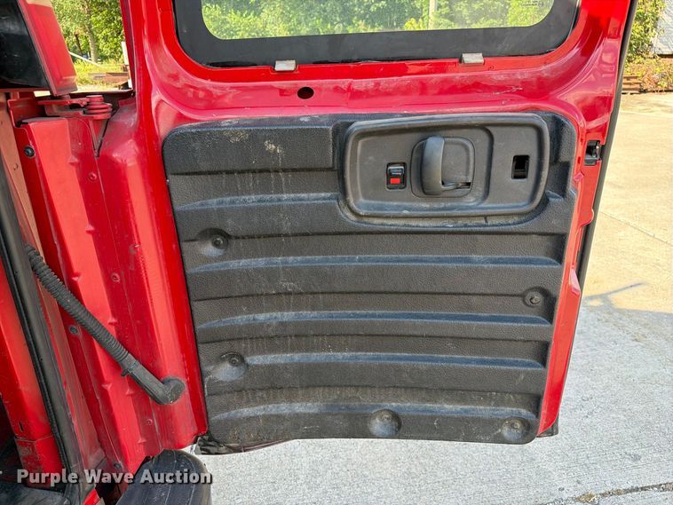 image for item DZ4835 2011 Chevrolet Express 2500 van