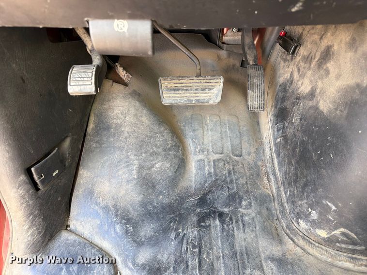image for item DZ4835 2011 Chevrolet Express 2500 van