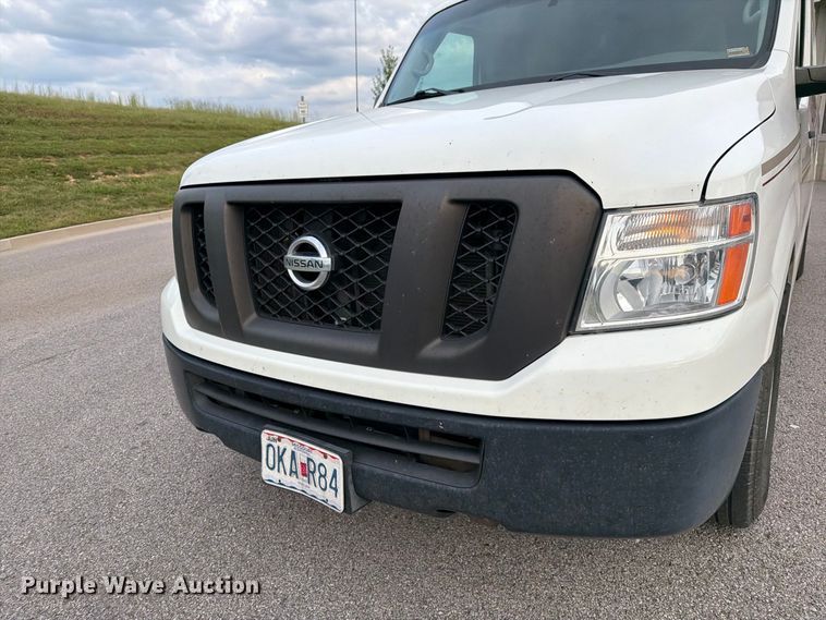 image for item DZ4837 2017 Nissan NV 1500 van