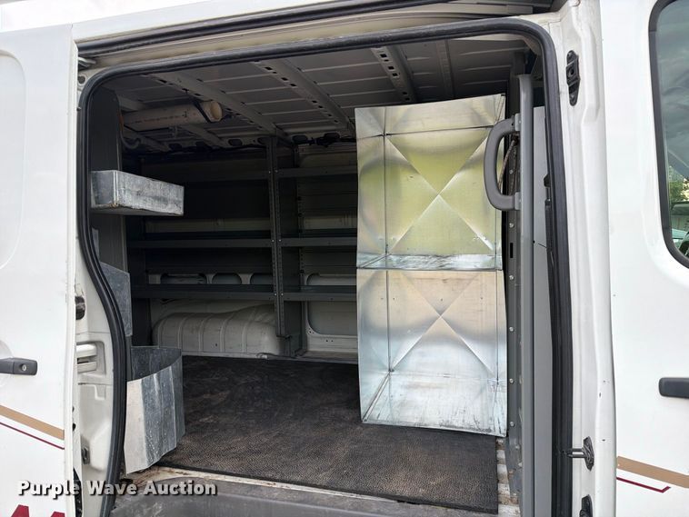 image for item DZ4837 2017 Nissan NV 1500 van