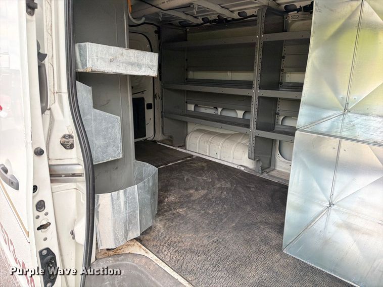image for item DZ4837 2017 Nissan NV 1500 van