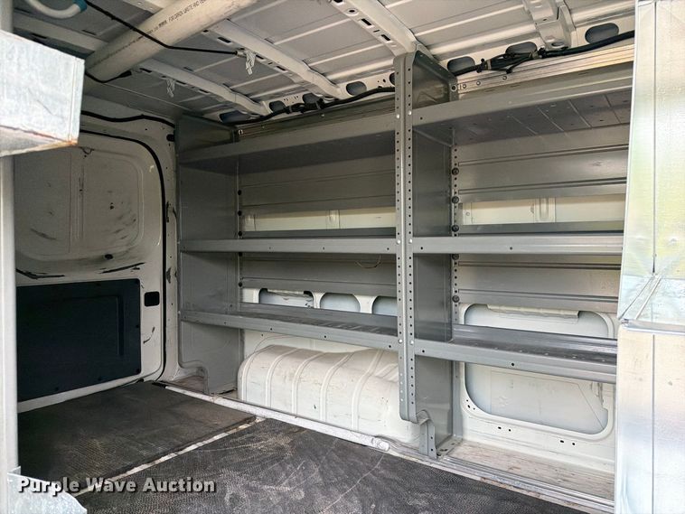 image for item DZ4837 2017 Nissan NV 1500 van