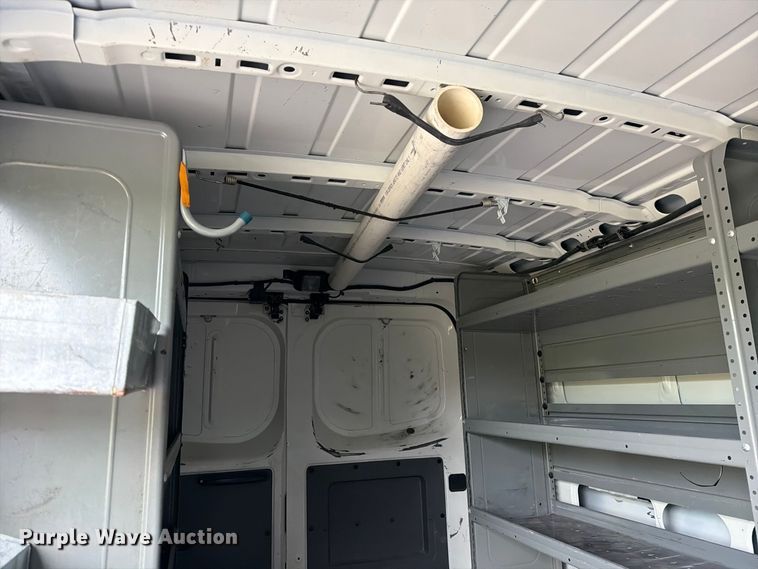 image for item DZ4837 2017 Nissan NV 1500 van