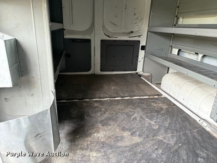 image for item DZ4837 2017 Nissan NV 1500 van