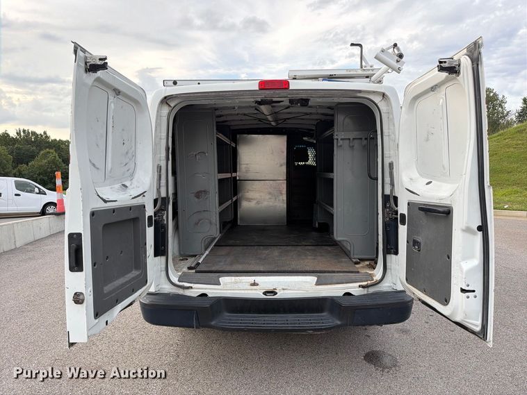 image for item DZ4837 2017 Nissan NV 1500 van