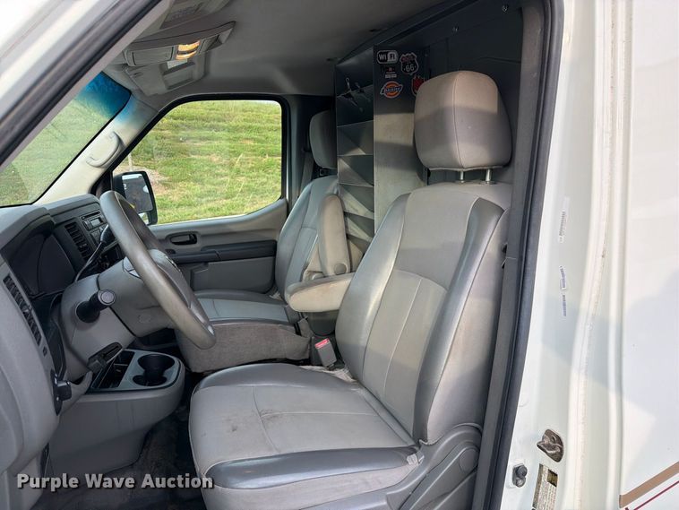 image for item DZ4837 2017 Nissan NV 1500 van