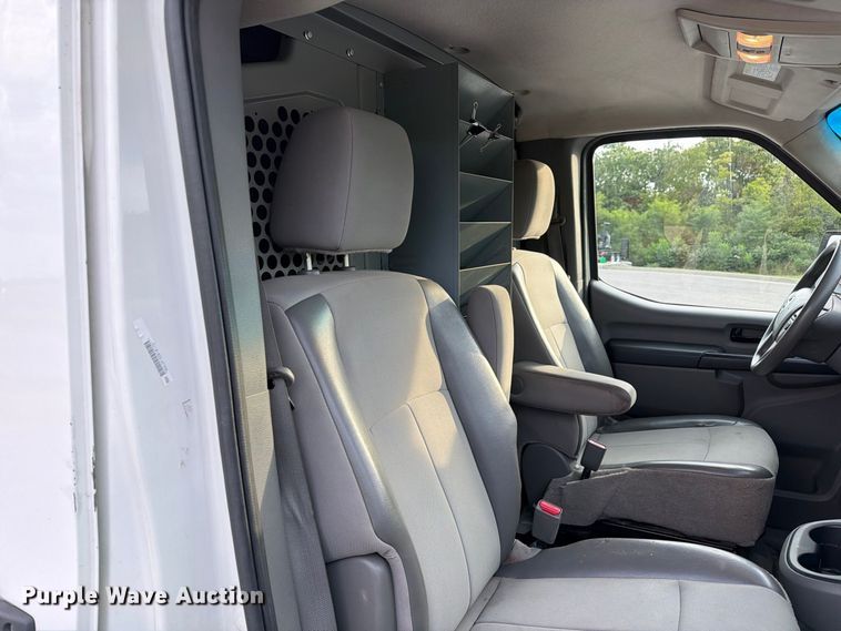 image for item DZ4837 2017 Nissan NV 1500 van