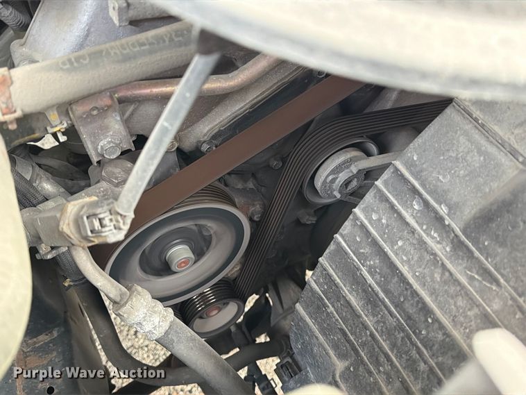 image for item DZ4837 2017 Nissan NV 1500 van