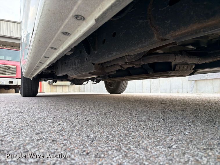 image for item DZ4837 2017 Nissan NV 1500 van