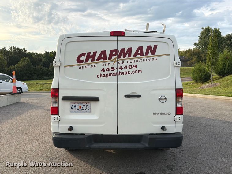 image for item DZ4838 2016 Nissan NV 1500 van