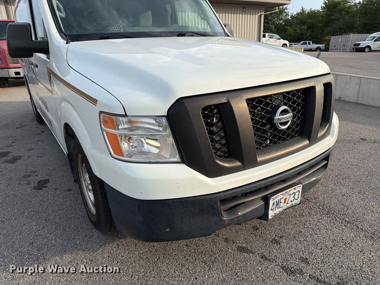image for item DZ4838 2016 Nissan NV 1500 van