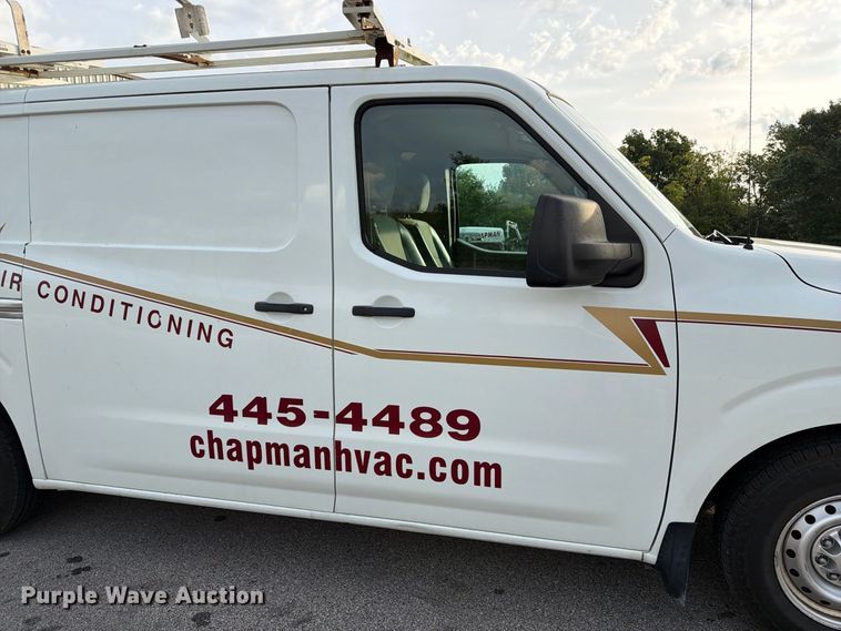 image for item DZ4838 2016 Nissan NV 1500 van