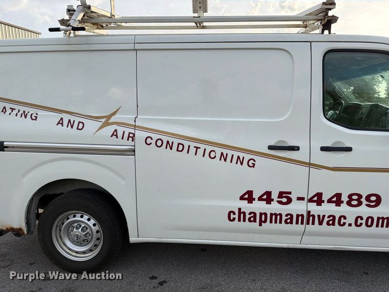 image for item DZ4838 2016 Nissan NV 1500 van