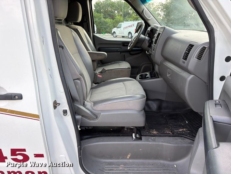 image for item DZ4838 2016 Nissan NV 1500 van