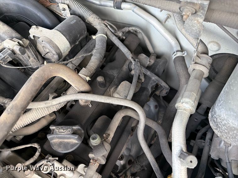 image for item DZ4838 2016 Nissan NV 1500 van
